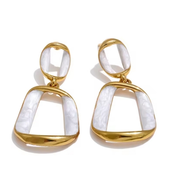 Gold and White Earrings - Picture 3 of 7